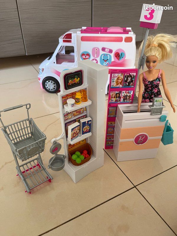 Barbie mobilier coffret supermarché (image 1)