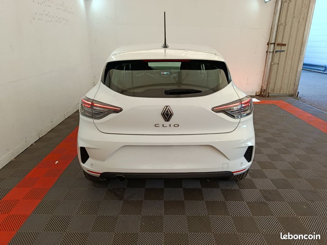 Renault Clio (5) Evolution réversible TCe 90 -24 (image 5)