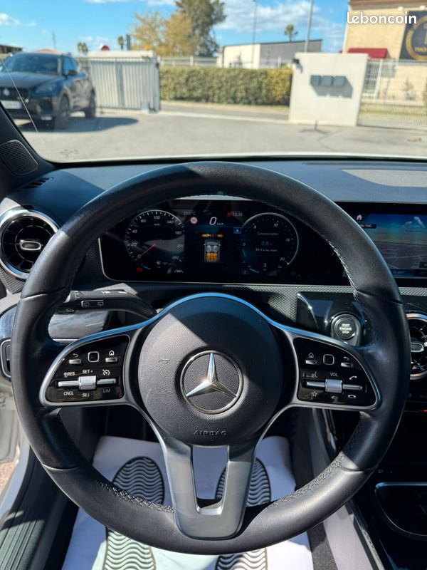 Mercedes Classe A IV 200 Progressive Line BVM6 (image 12)