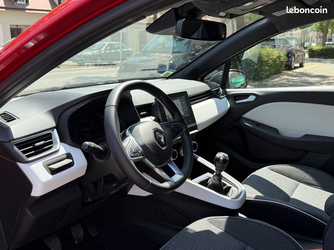 Clio v techno 1.0l tce 90cv (image 4)