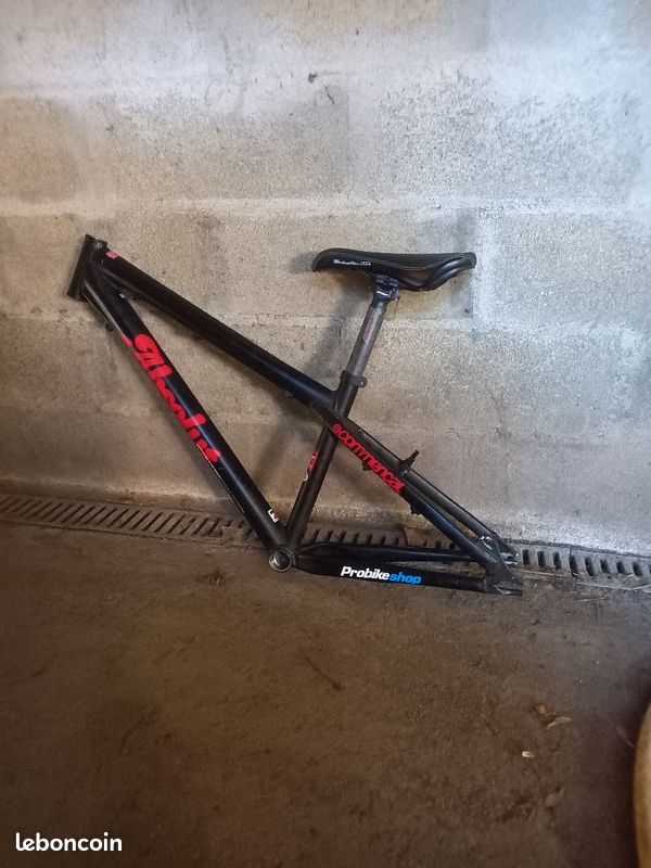 Cadre vtt dirt commencal absolut (image 2)