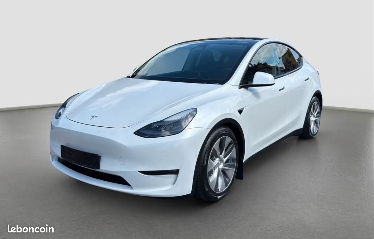 Tesla Model Y Performance AWD 513CH - 1ère Main - TVA Récupérable - Historique D'Entretien Complet - Toit Pano - CockPit Numérique - 80000KM (image 1)