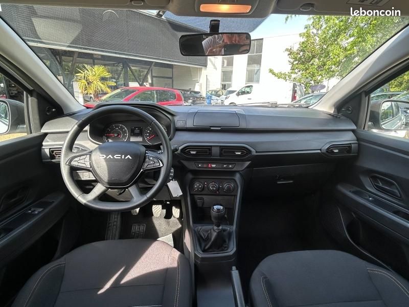 Dacia Sandero 1.0 ECO-G 100ch Essential (image 11)