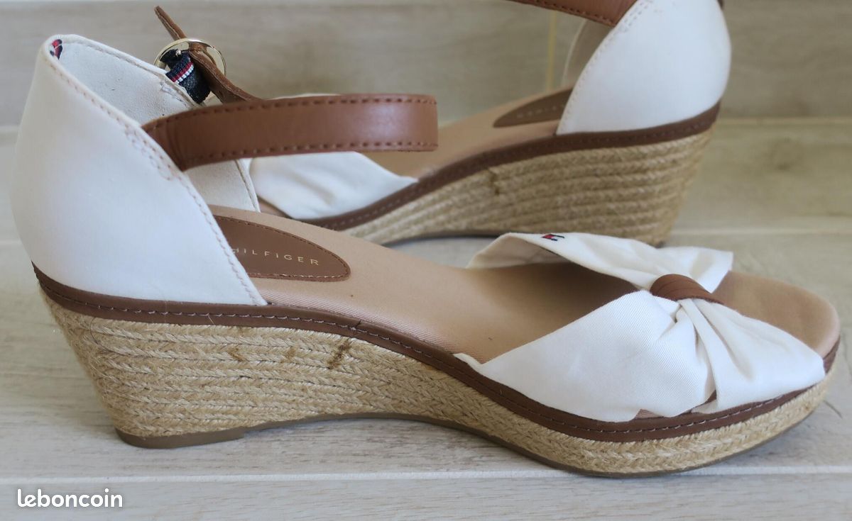 Sandales NEUVES compensées espadrilles écru cuir fauve Tommy Hilfiger (image 8)