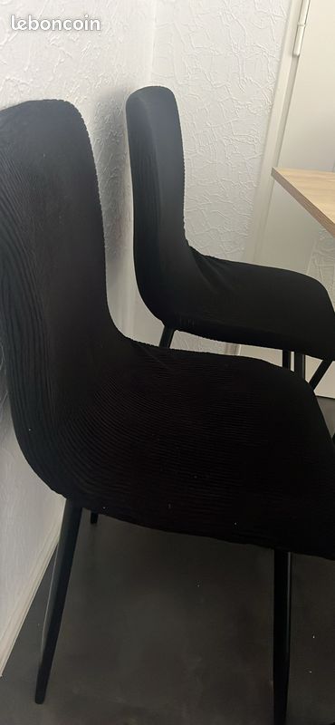 Lot chaise (image 1)