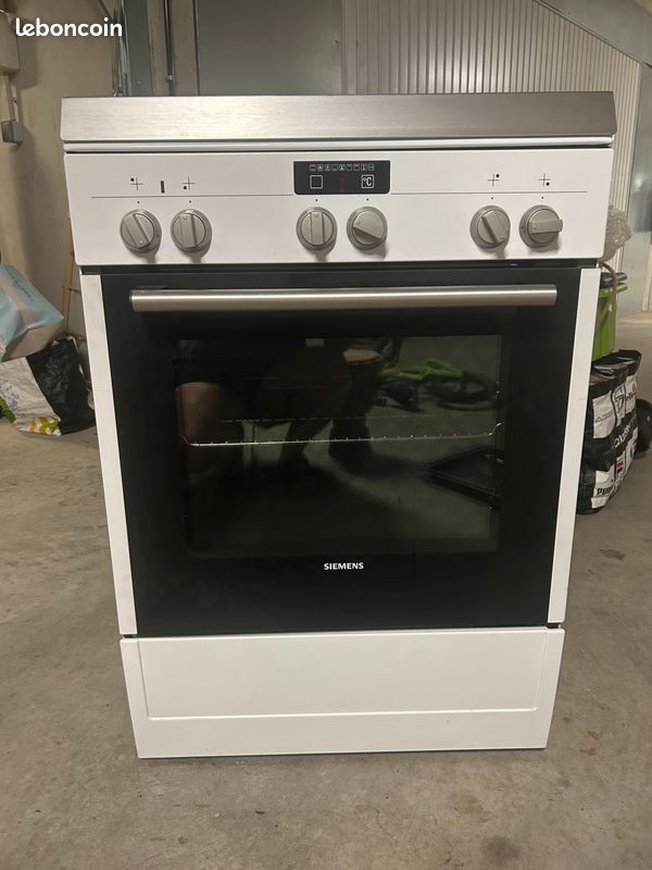 Cuisinière (image 1)
