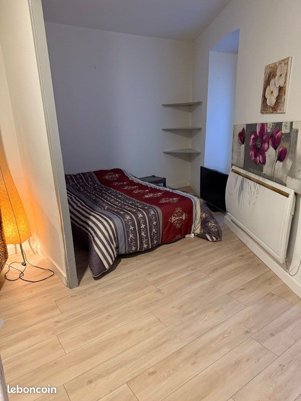 Appartement 1 pièce 30 m² · à Aubenas · 30 m² · 395 €