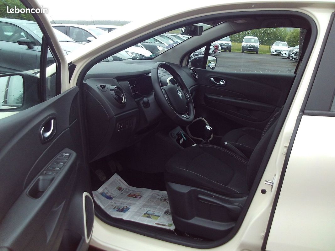 Renault CAPTUR SOCIETE 0.9 TCE 90CH BUSINESS (image 5)