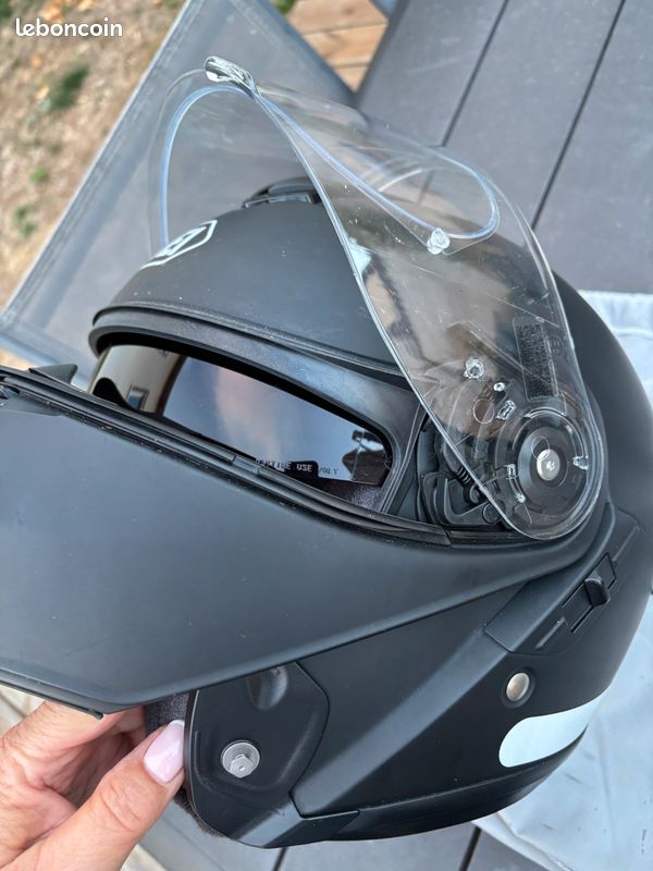 Casque moto intégral Shoei (image 2)