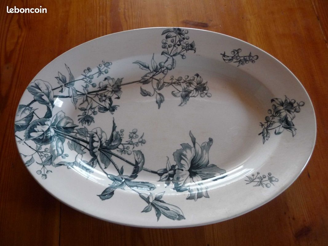 Plat oval Boch Freres Keramis (image 1)