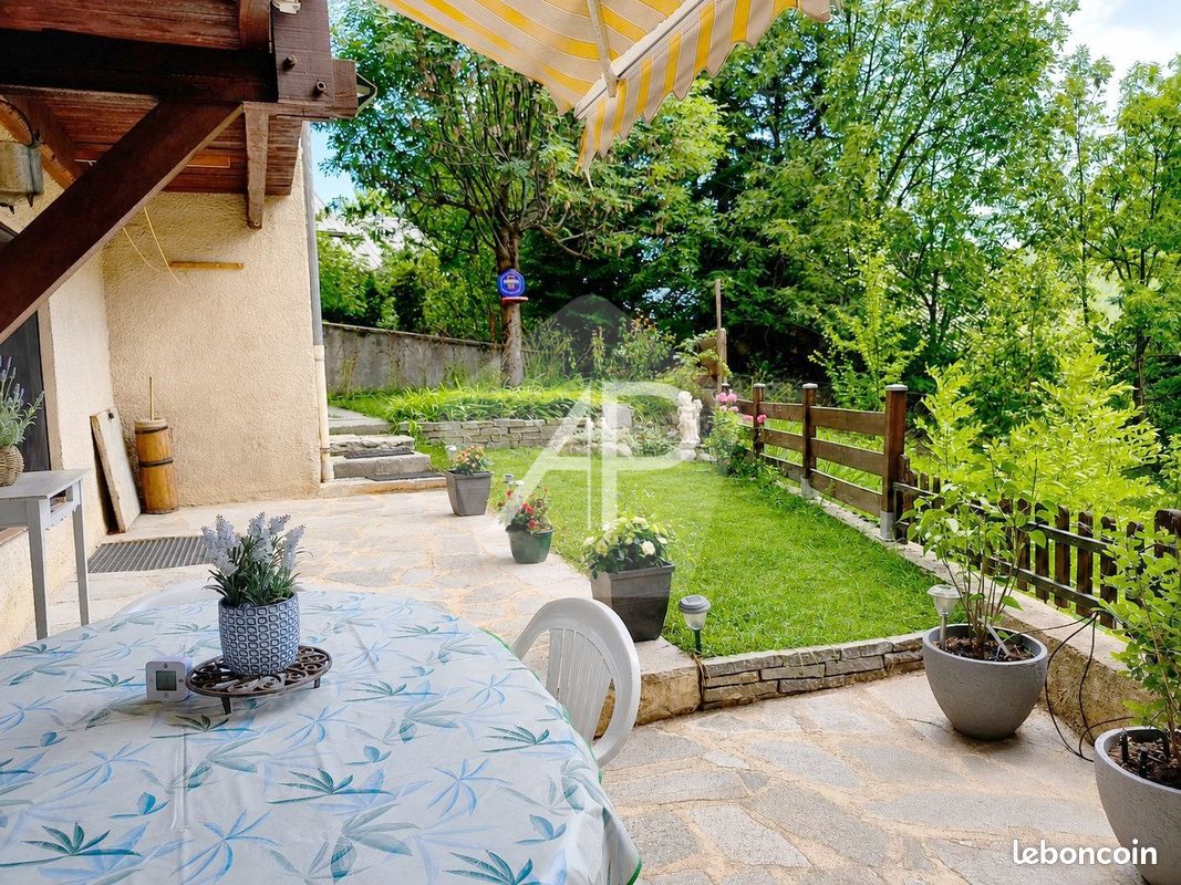 Appartement 2 pièces 54 m² · à Briançon · 54 m² · 212 000 €