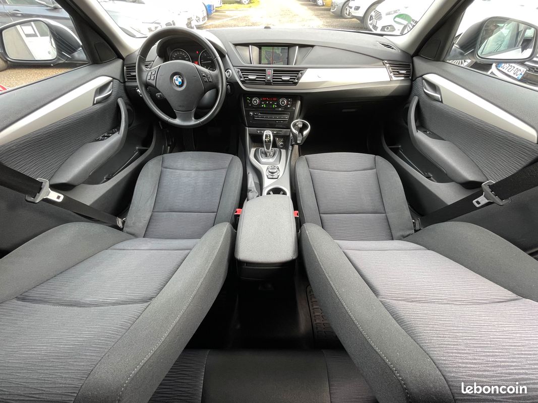 BMW X1 sDrive18d 143Ch Confort Véhicule Révisé et Garantie (image 3)