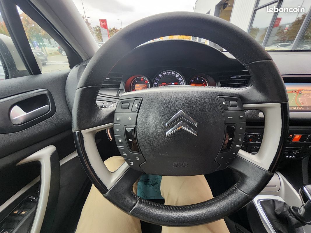 CITROEN C5 TOURER e-HDi 110 Airdream Millenium BMP6 (image 12)