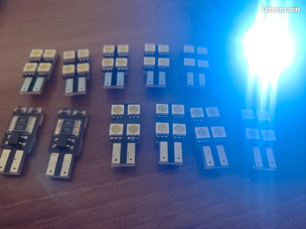 Lot 12 ampoules Led canbus T10 (image 3)
