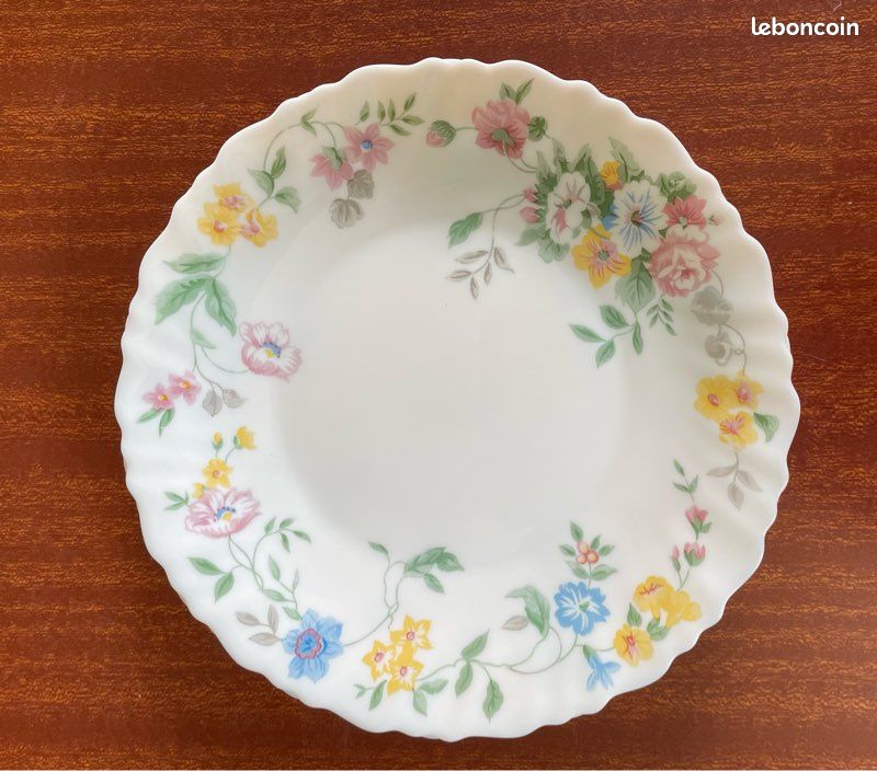 10 assiettes à dessert Arcopal à fleurs (image 3)