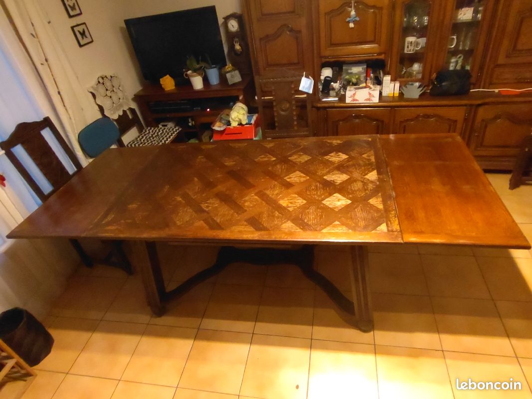 Table en bois massif (image 3)