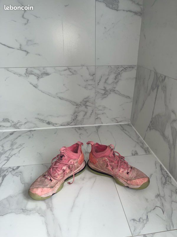 💥 Chaussures de basket décathlon tarmak édition spéciale Miami