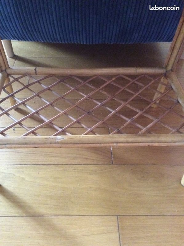 Table d’appoint en rotin vintage (image 4)