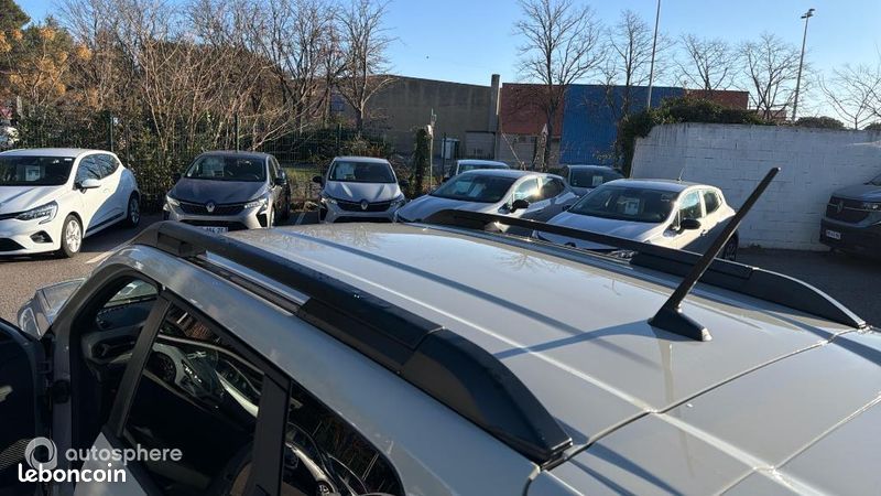 Dacia Duster 1.8 hybrid 155ch Extreme (image 22)