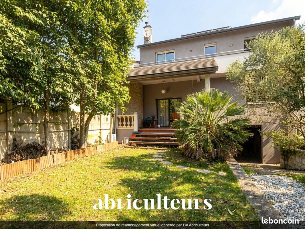 Maison 6 pièces 185 m² (image 1)