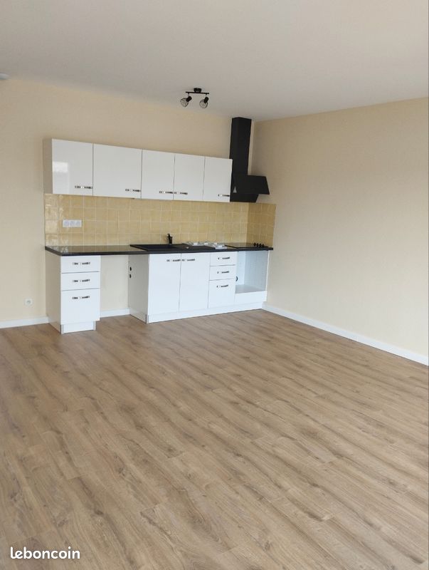 Appartement 4 pièces 115 m² · à Fenouillet · 115 m² · 1 120 €/mois