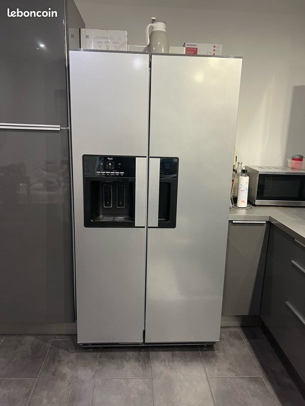 Réfrigérateur congélateur américain whirlpool (image 1)
