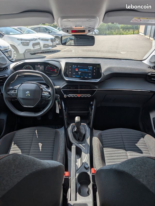 Peugeot 208 Active Pack PureTech 75 (image 12)