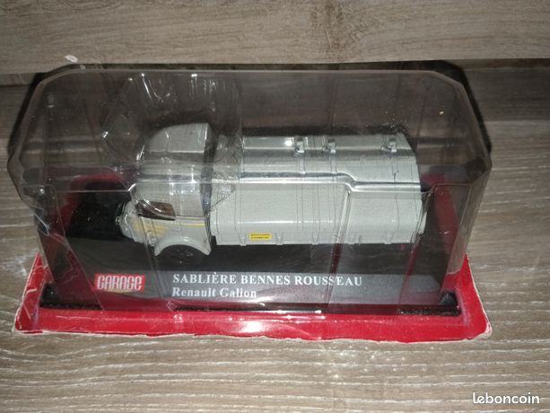 Camion Militaire Renault Galion CIJ 1996 Avec Projecteur Anti-aérien Et Remorque - Miniature Collection