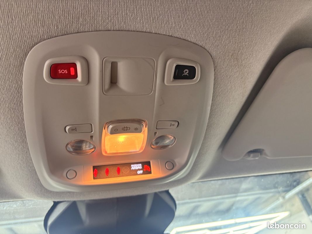 Peugeot EXPERT FOURGON M (L2) Cabine Repliable entretien complet/6 places (image 33)