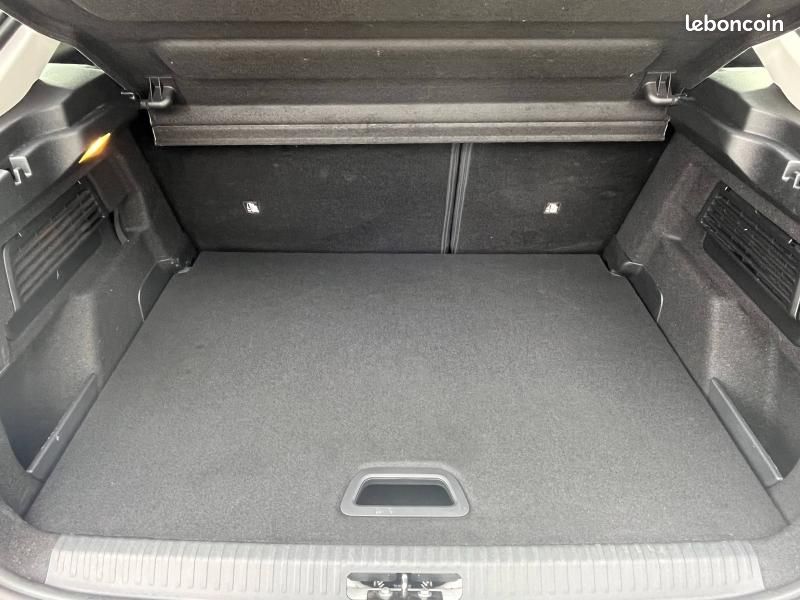 Citroen C4 Essence 130 Feel Pack EAT8 Caméra GPS CarPlay 1ère main (image 13)