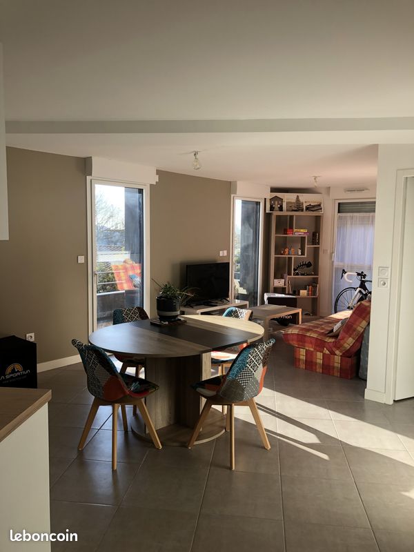 Appartement 2 pièces 50 m² · à La Rochelle · 50 m² · 832 €/mois