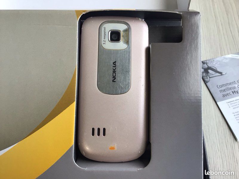 Nokia 3600 slide rose + boîte (image 4)