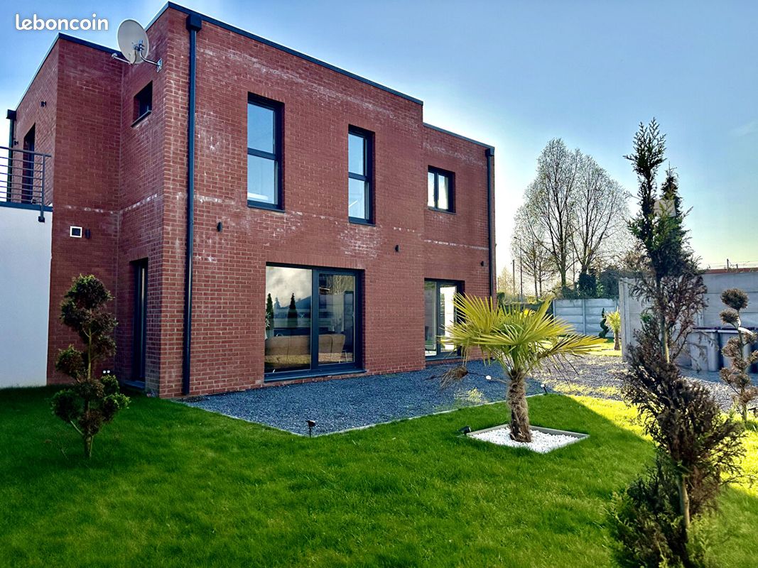 Maison 7 pièces 182 m² · à Seclin · 182 m² · 550 000 €