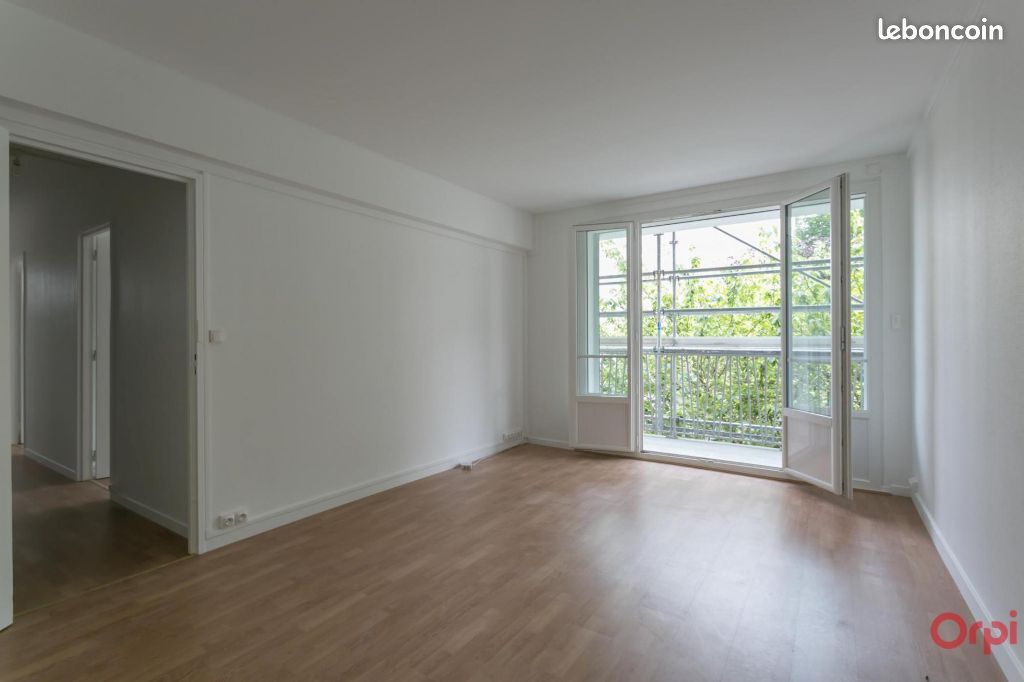 Appartement 3 pièces 69 m² · à Saint-Michel-sur-Orge · 69 m² · 1 076 €/mois