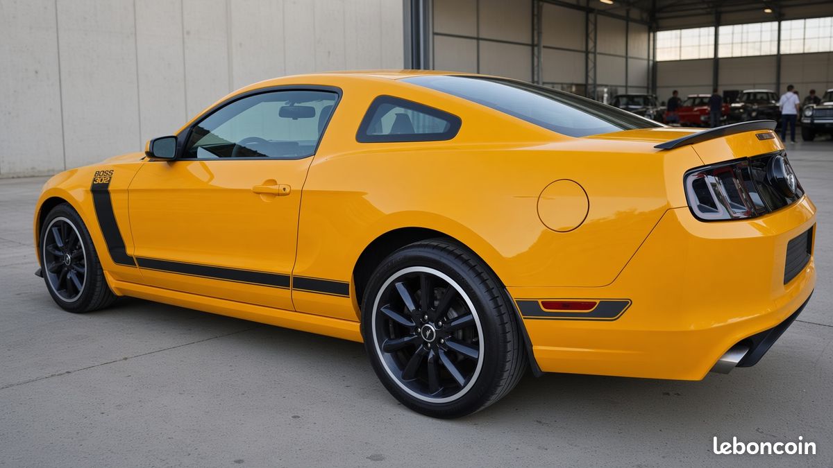 FORD MUSTANG BOSS 302 School Yellow – 2013 – 28 000 km – 44400 TTC (image 8)