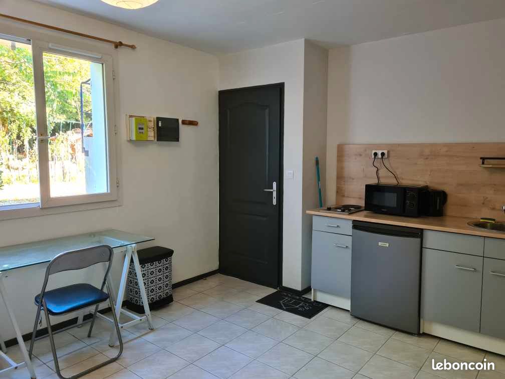 Appartement 1 pièce 18 m² · à Pessac · 18 m² · 550 €/mois