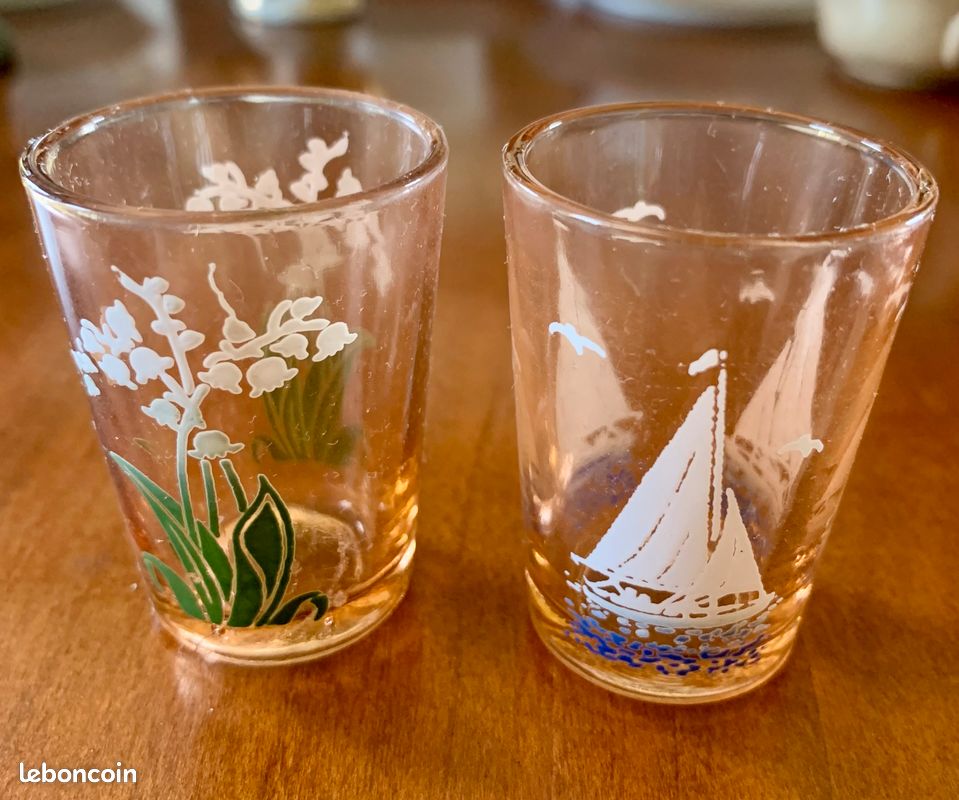 Service a liqueur (image 2)
