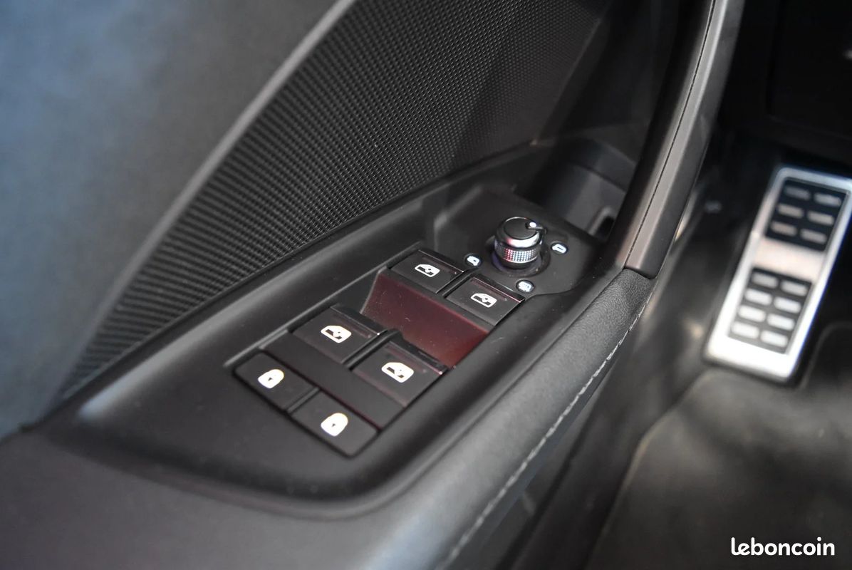 AUDI S3 SPORTBACK TFSI 310 S tronic 7 Quattro (image 29)