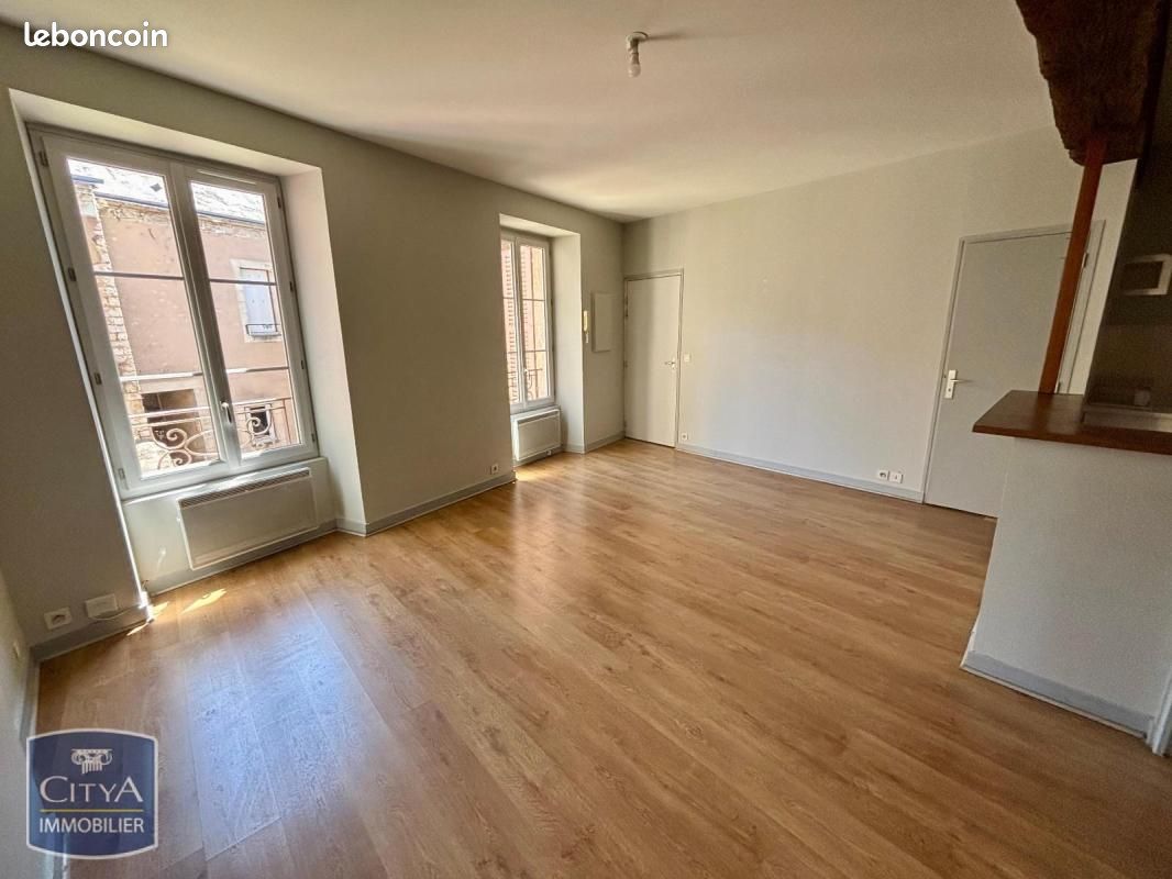 Appartement 3 pièces 54 m² · à Châteauroux · 54 m² · 480 €