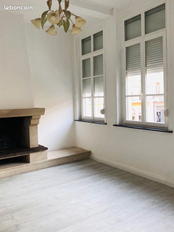 Appartement 5 pièces 80 m² · à Douai · 80 m² · 700 €/mois