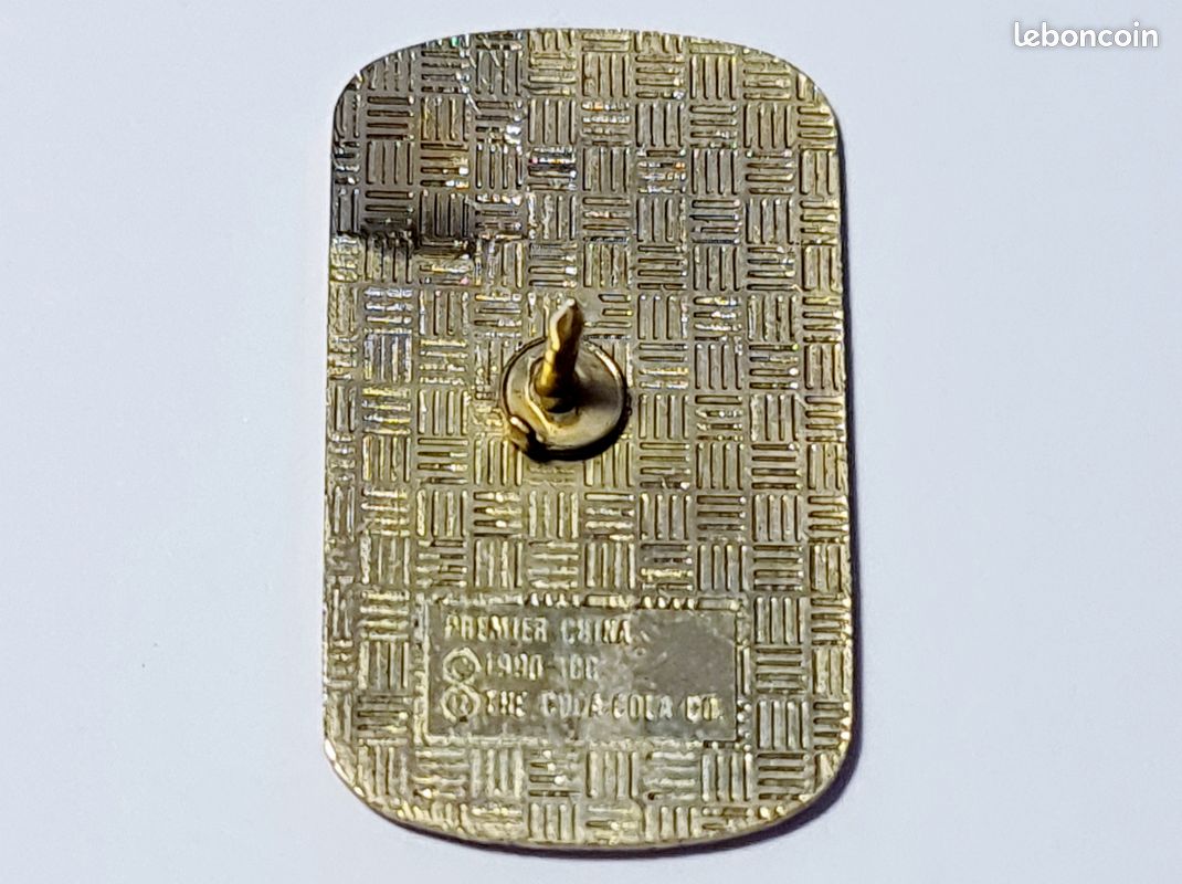 Pin's JO Grenoble 1968 - Coca-Cola - Xeme Jeux Olympiques D'Hiver - Collection Vintage