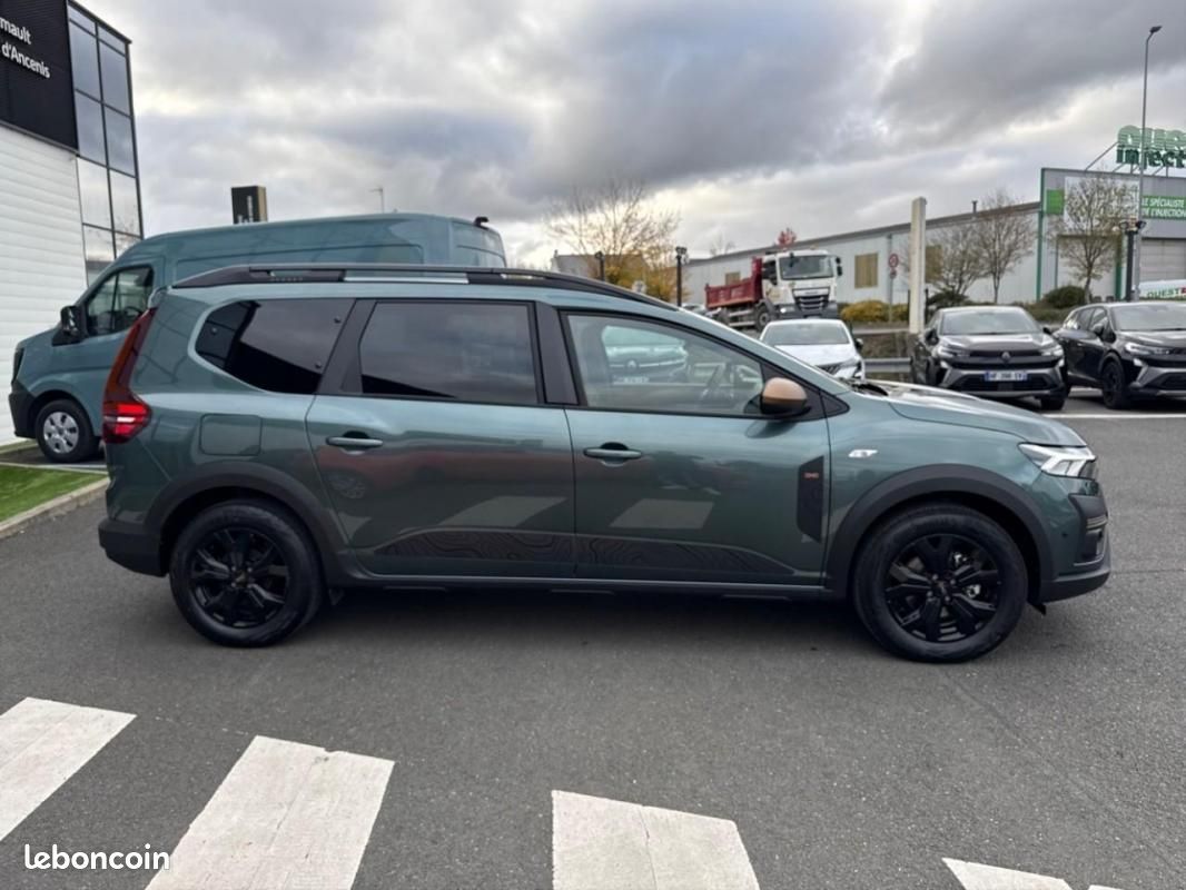 Dacia Jogger Hybrid 140 7 places GSR2 Extreme (image 6)