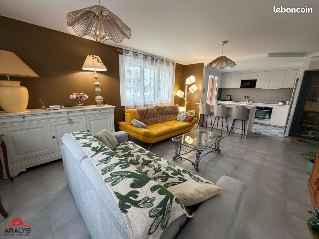 Appartement 3 pièces 68 m² · à Roanne · 68 m² · 149 000 €
