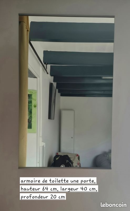 Armoire de toilette (image 1)