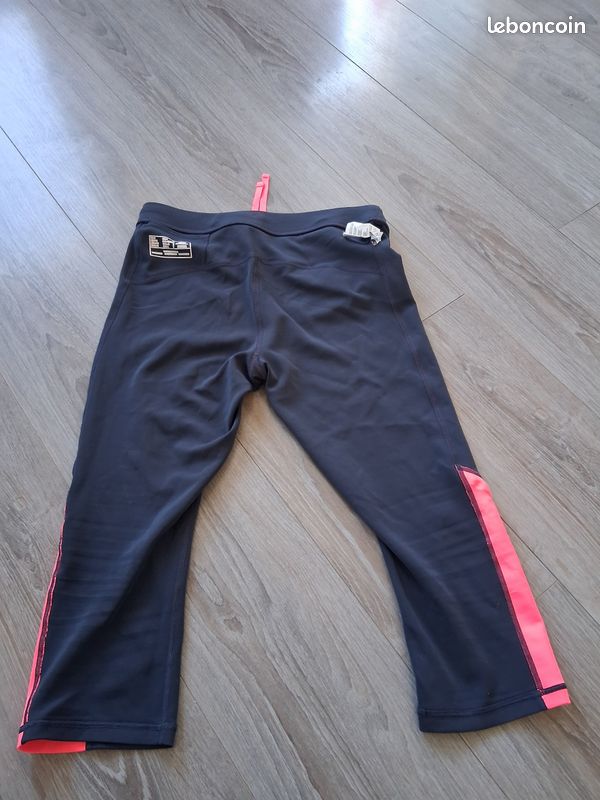 Legging New Balance taille M longueur mi-mollet (image 6)