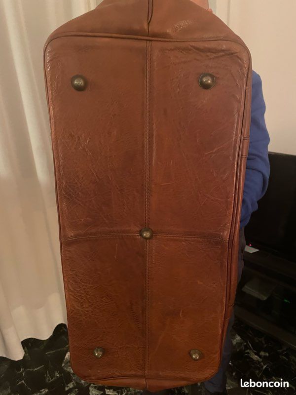 Superbe valise vintage des années 70 en véritable cuir, 100% made in italy, de la marque C&C (image 5)