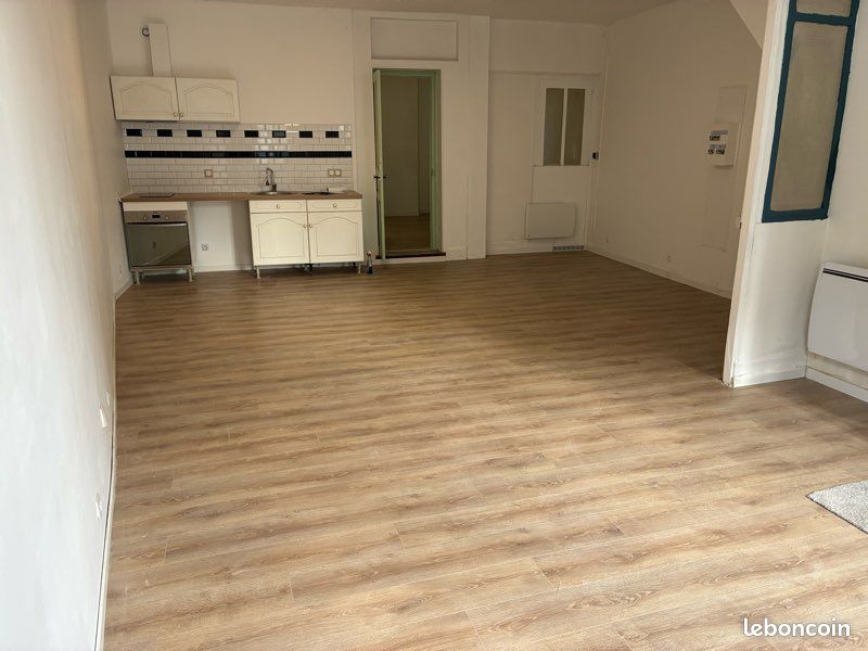 Appartement 2 pièces 58 m² · à Hermé · 58 m² · 520 €