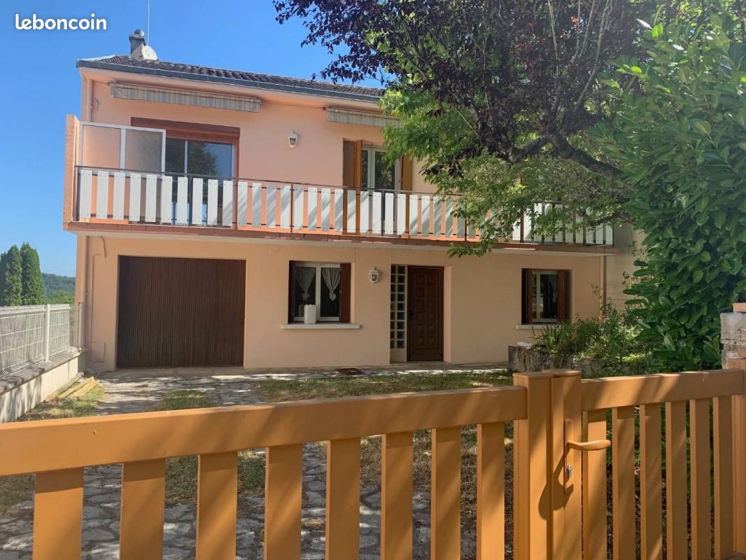 Maison 5 pièces 137 m² · à Coulounieix-Chamiers · 137 m² · 1 100 €/mois