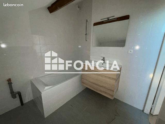 Appartement a louer tassin-la-demi-lune - 4 pièce(s) - 76 m2 - Surfyn