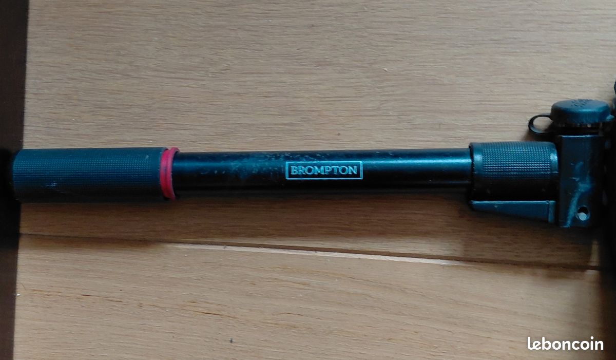 Pompe Brompton (image 1)